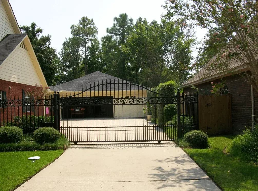 Driveway Gates in Pleasant Hill, CA