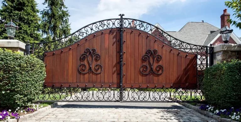 Choosing the Right Driveway Gate Material for Your Home
