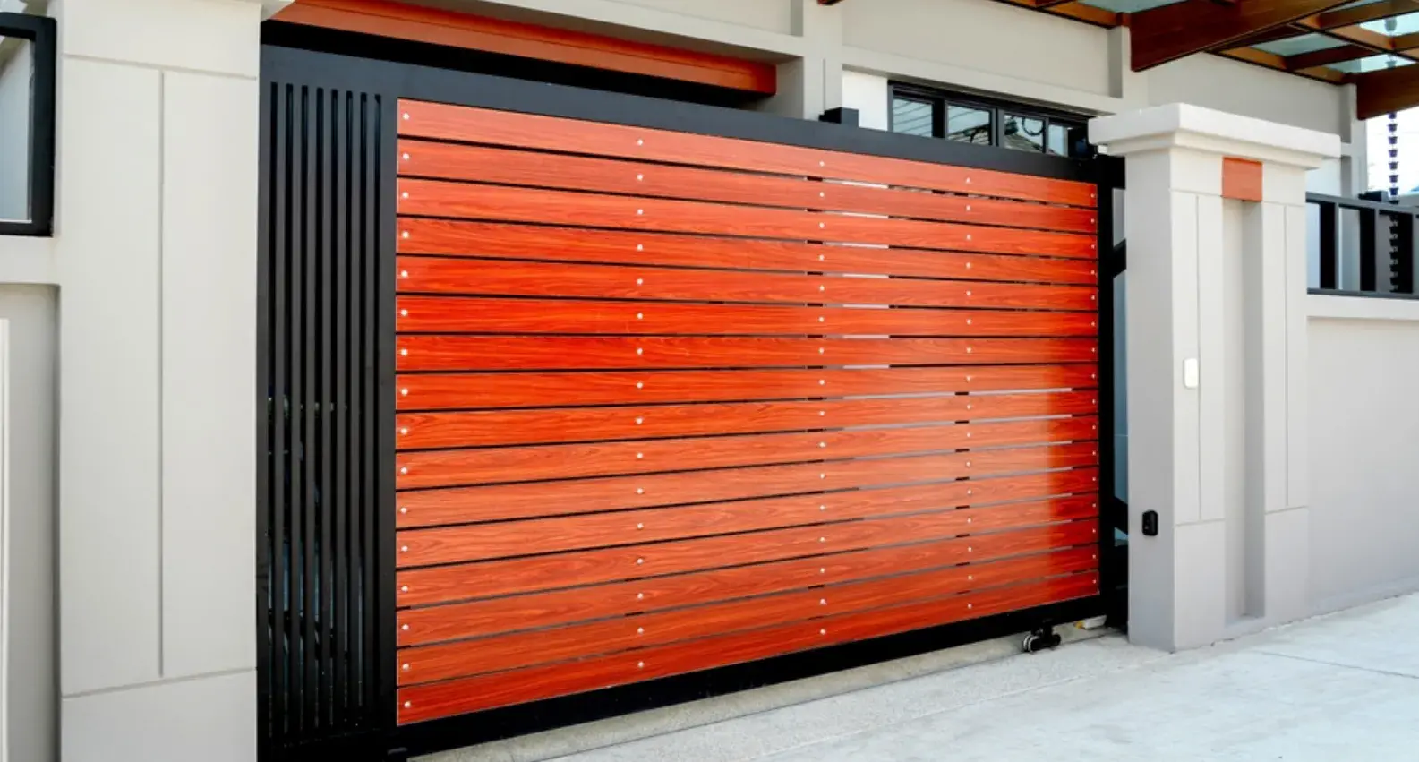 Swing vs. Sliding Driveway Gates: Which Is Best for Your San Jose, CA Property? Insights from SF Bay Automatic Gates
