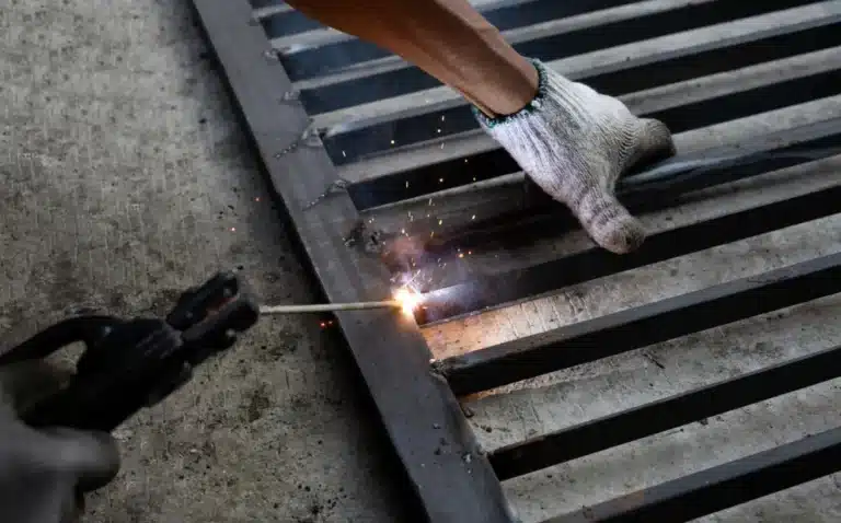 Gate repair