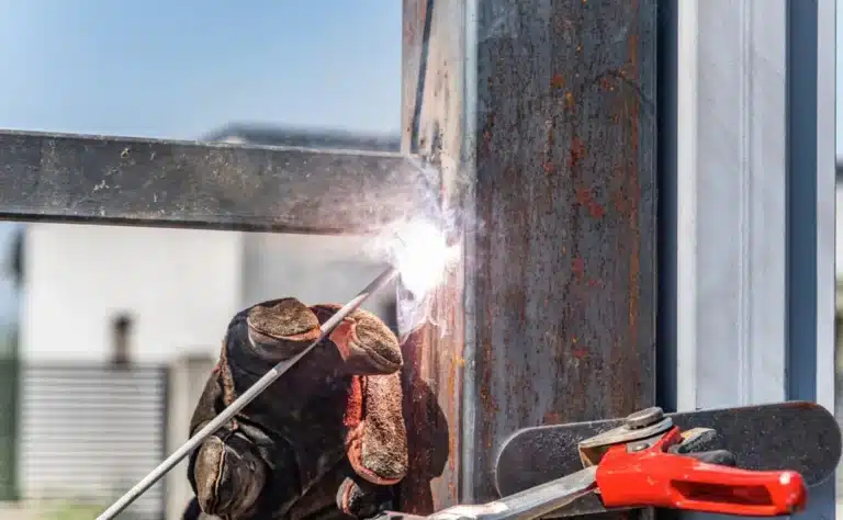 Gate repair
